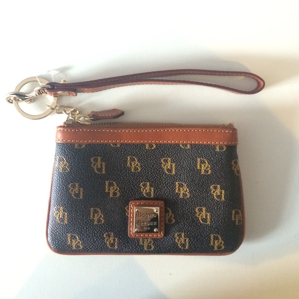 New Dooney & Bourke Wristlet